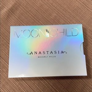 NEW Anastasia BH Moonchild Glow Kit